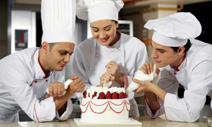 Become a Pastry Chef in Mumbai