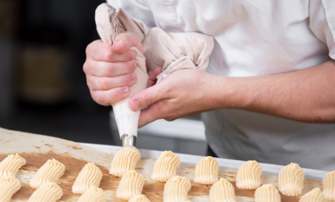 6-month pastry and culinary arts diploma